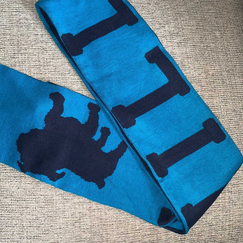 Aeropostale scarf